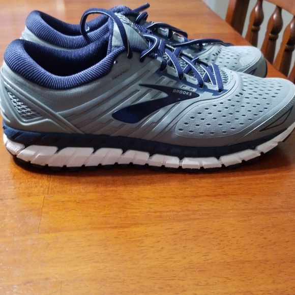 brooks beast 10.5